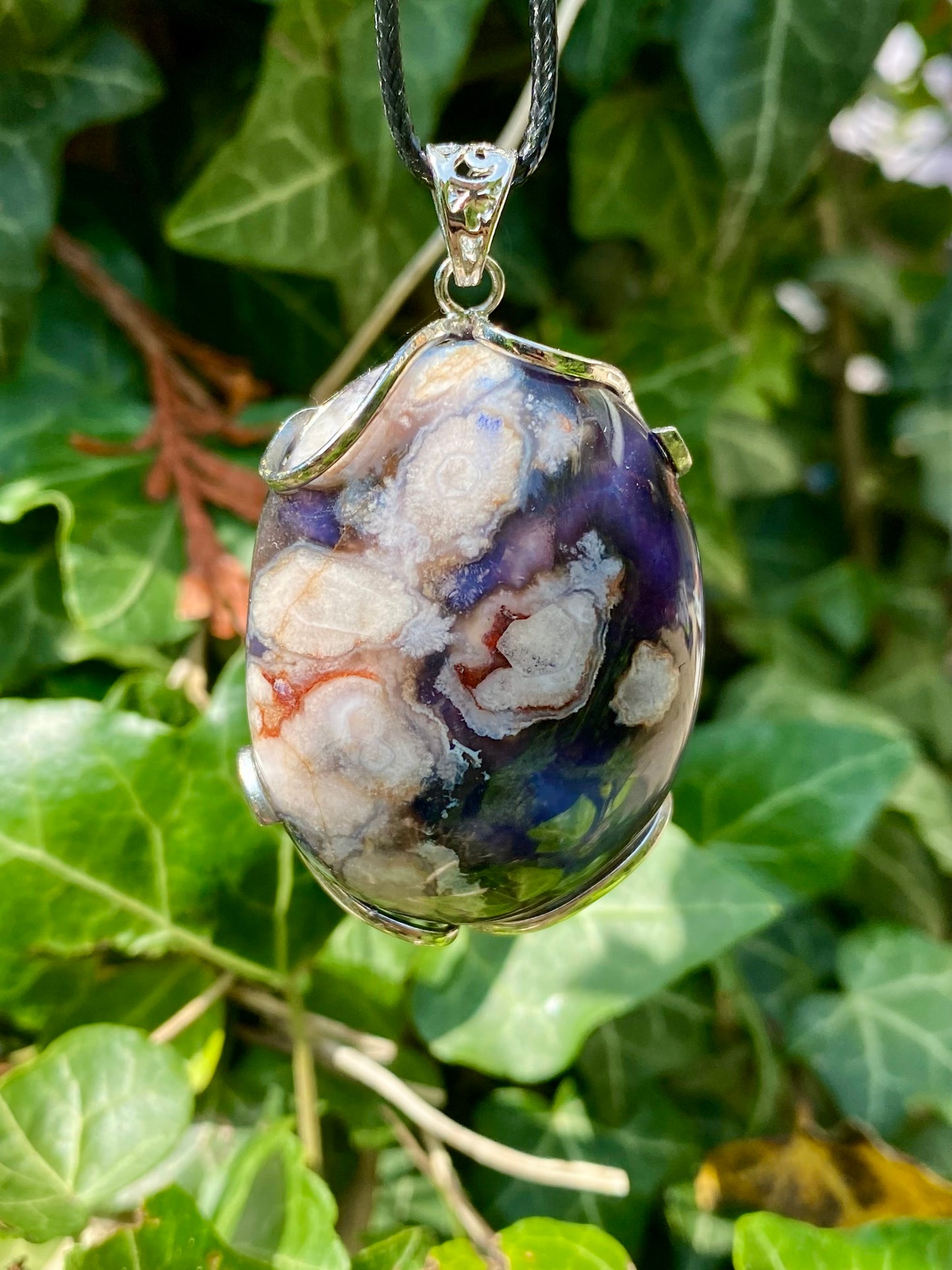 Pendentif Agate fleurs bleues